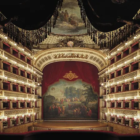 Residenza Plebliscito * 나폴리